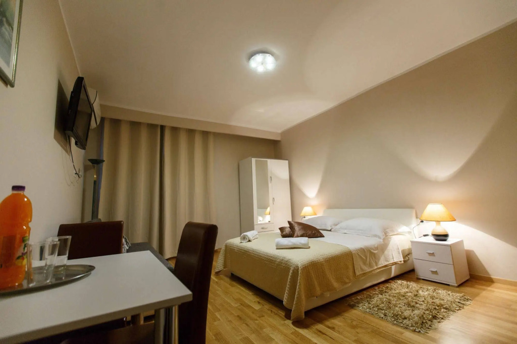 Rooms Golden Gate Split