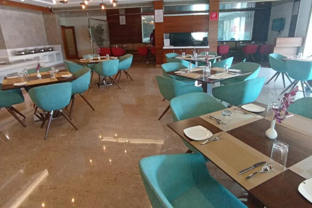 Rang Lords Inn Bharuch