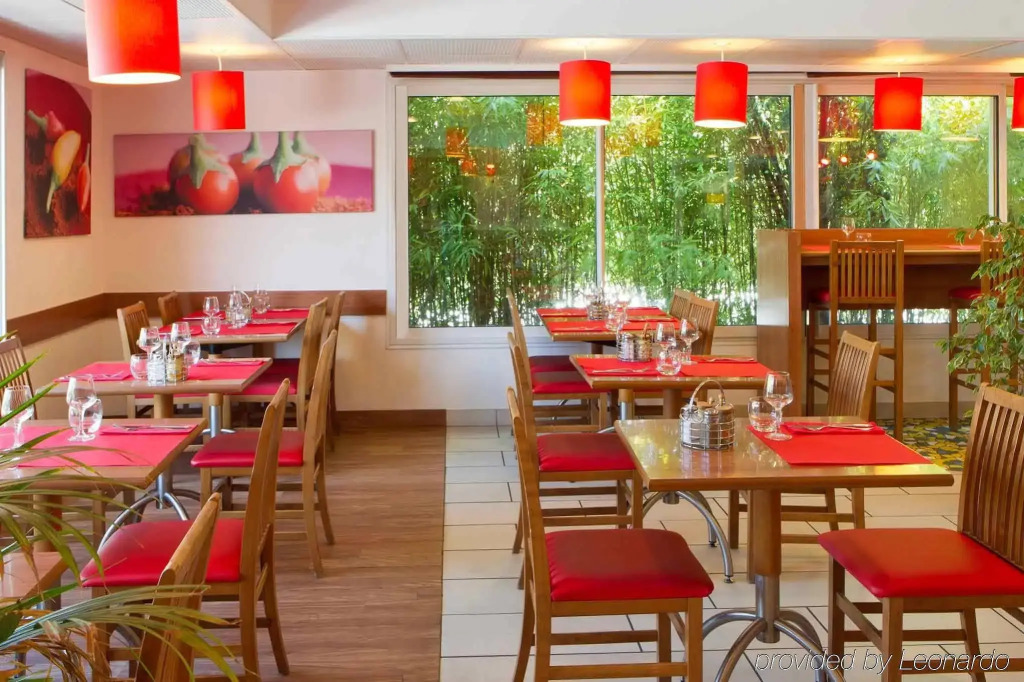 Ibis Roanne Le Coteau Hotel Restaurant