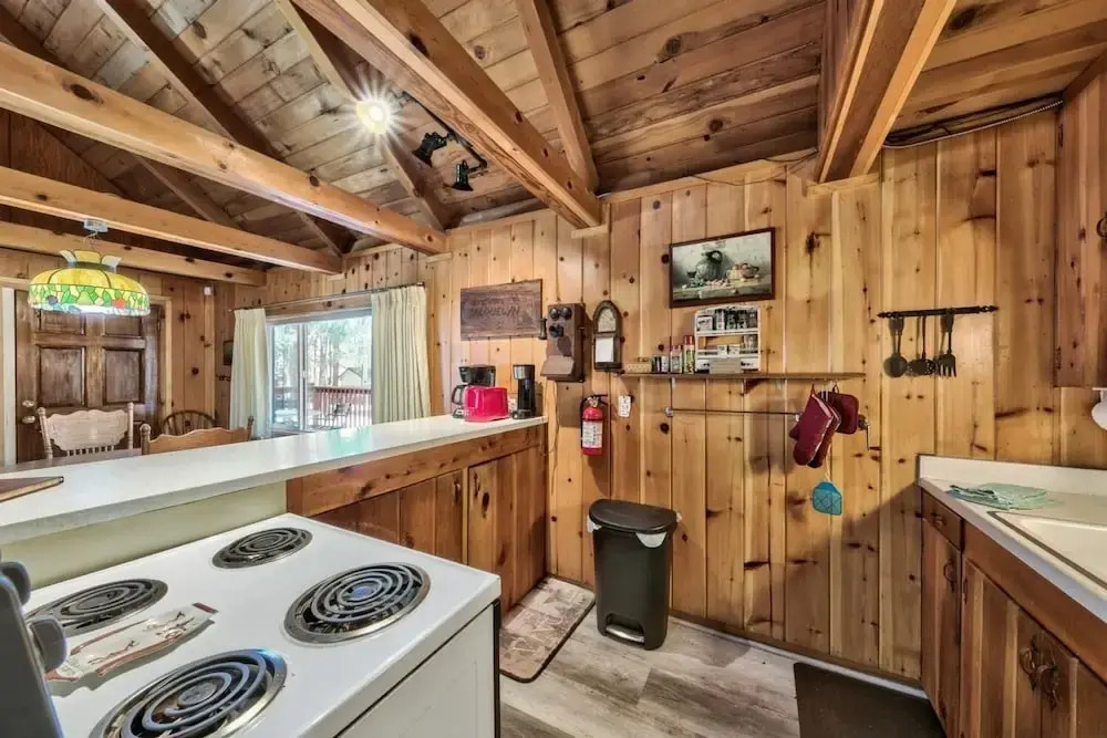 Hank Monk Chalet by RedAwning