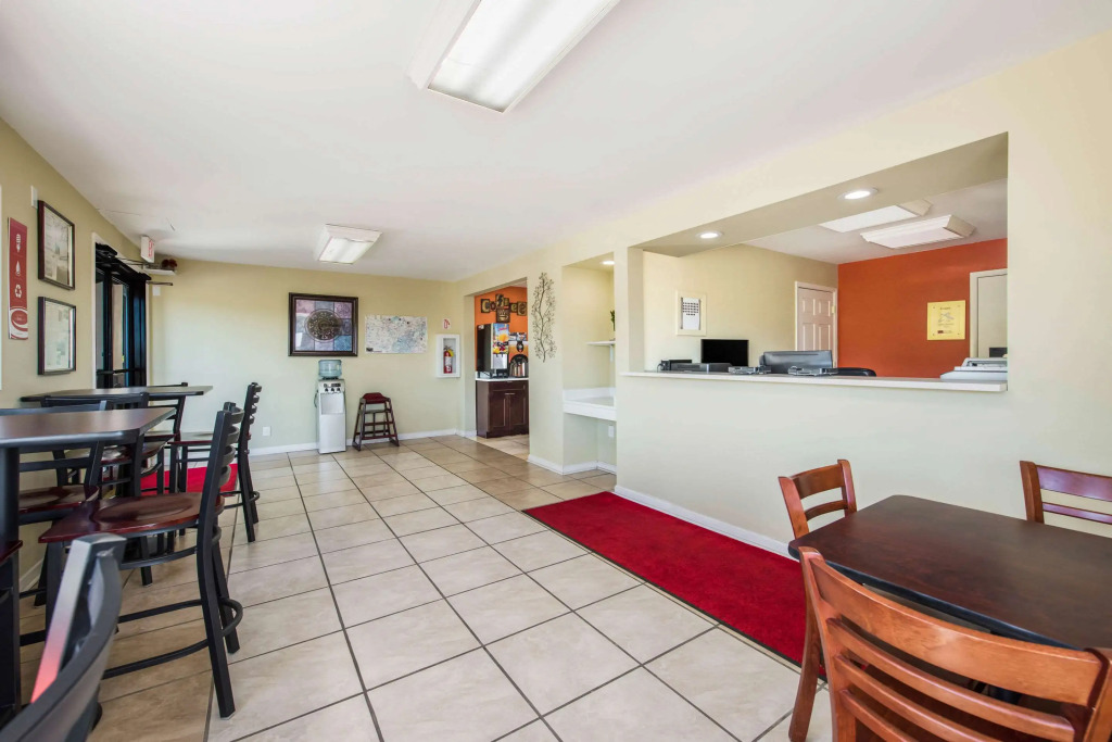 Econo Lodge Waynesville