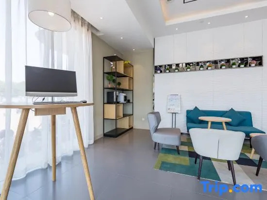 Homeinn Selected Hotel (Xuzhou Suning Plaza Hubu Mountain Subway Station)