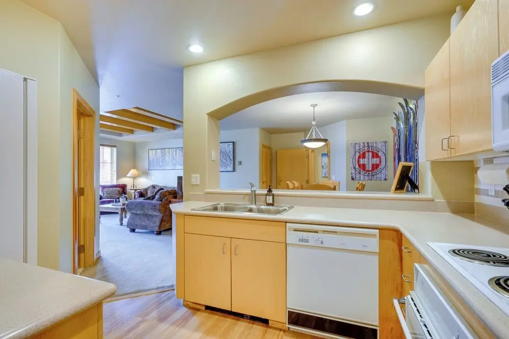 Ski-InandOut Solitude Ski Village Condo with Hot Tubs