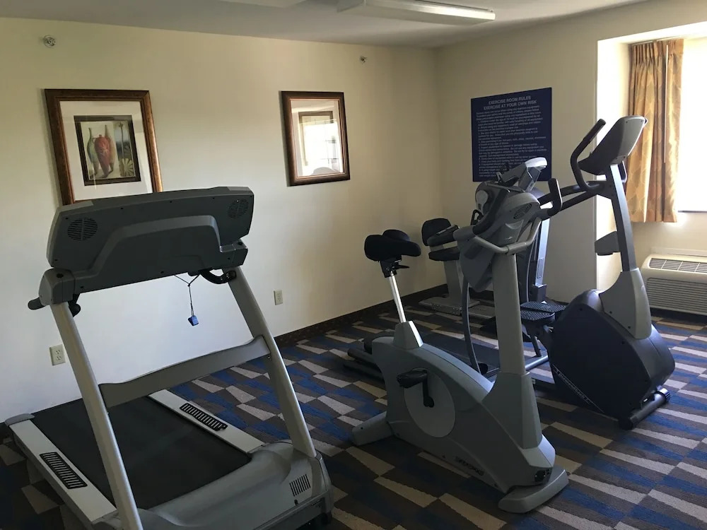 Microtel Indianapolis Airport