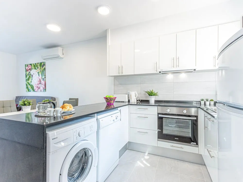 Spacious Apartment in Empuriabrava With Private Garden