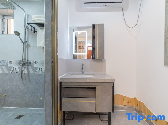 Shudao Renjia Hostel