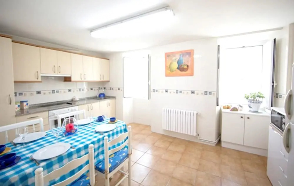 House With 3 Bedrooms in Teo, With Wonderful Mountain View, Furnished