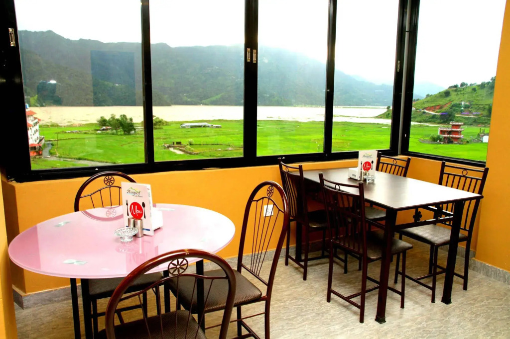 August Lake Resort