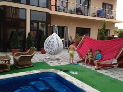 Guest House 4 Sezona