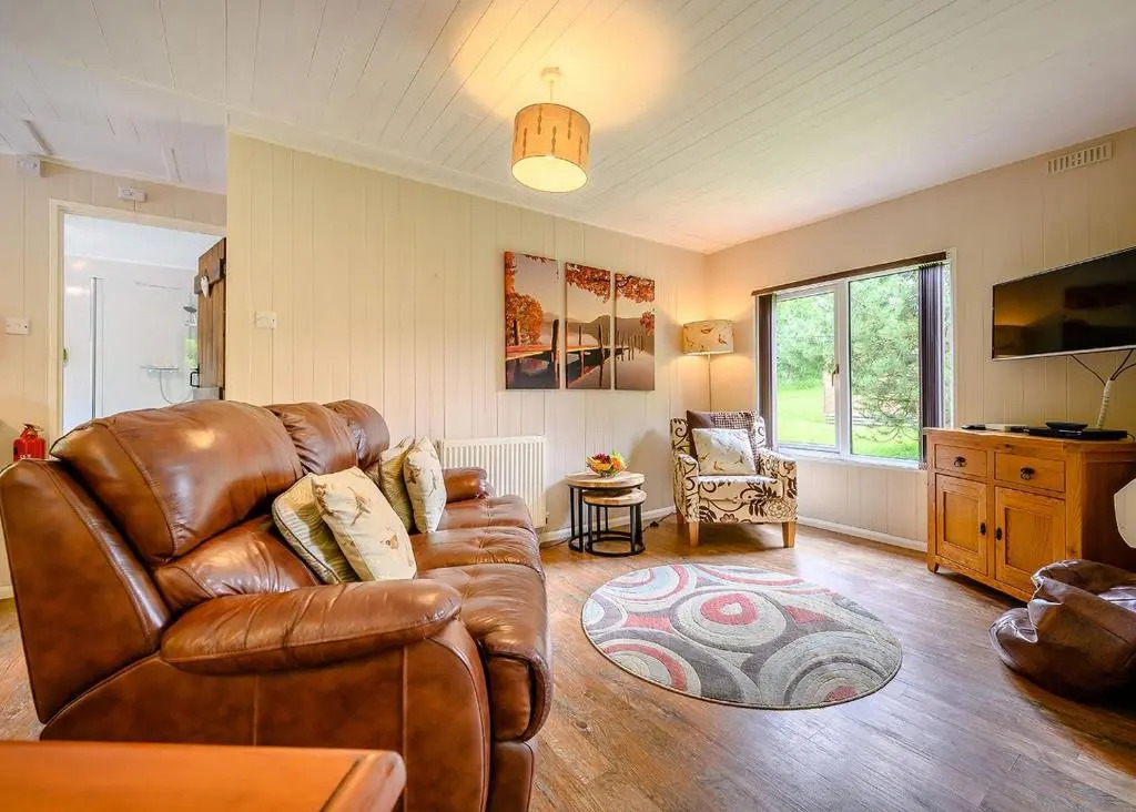 Meadows End Lodges