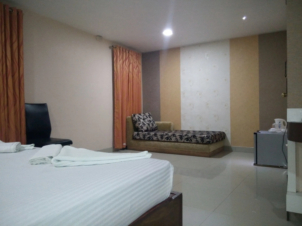 Hotel Eastern Plaza
