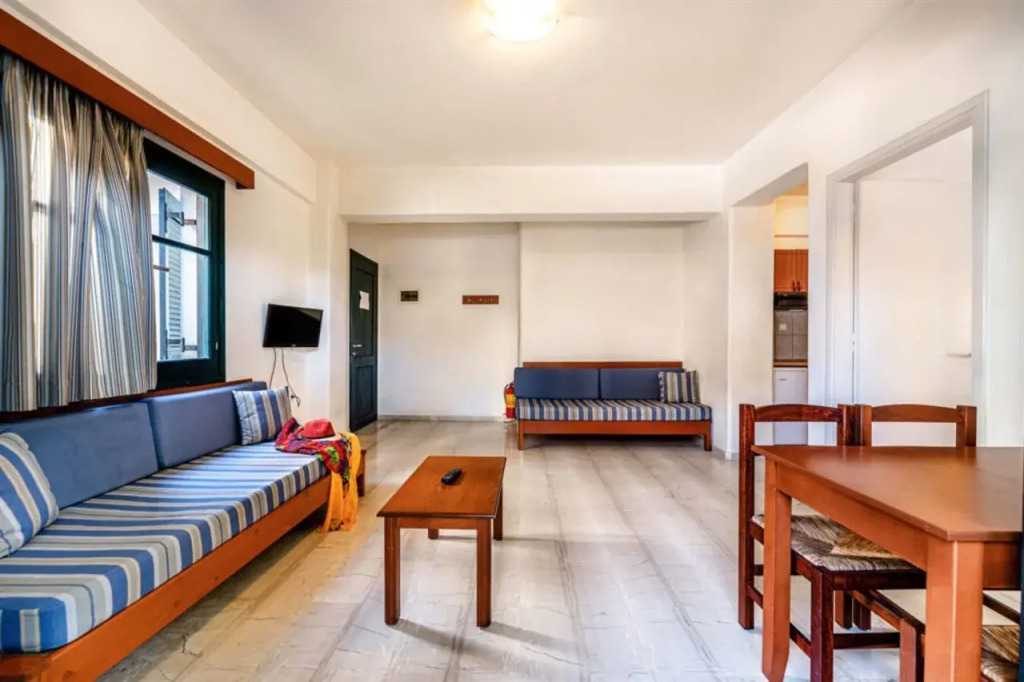 Niros Beachfront Aparthotel