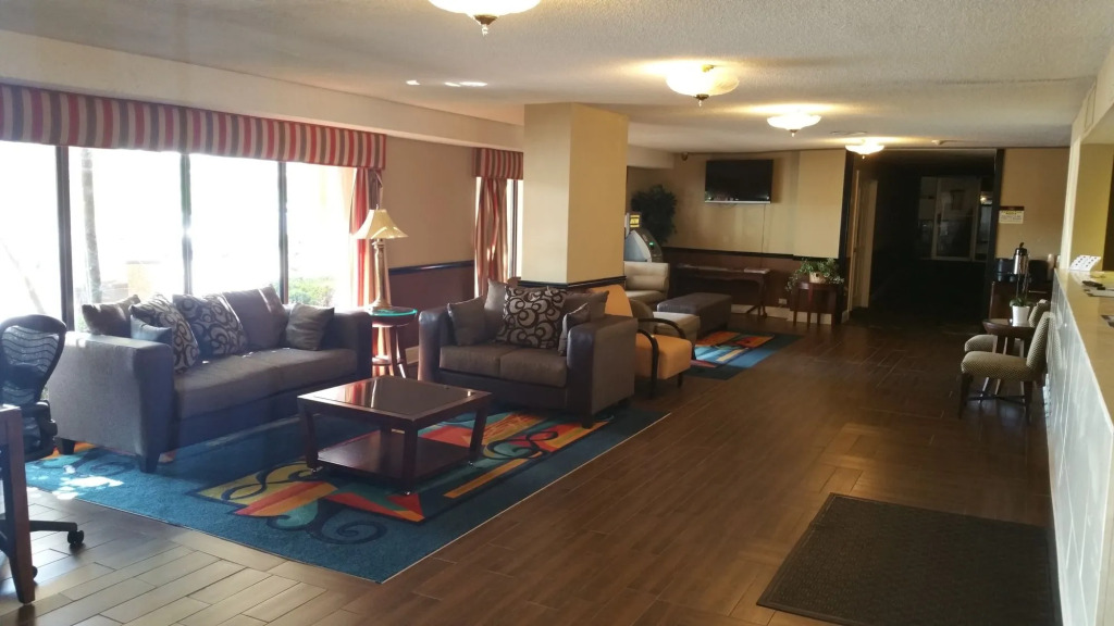 Jackson Hotel And Convention Center