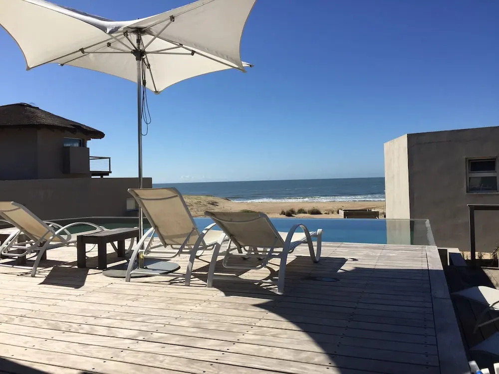MarAdentro Apart Hotel & Suites
