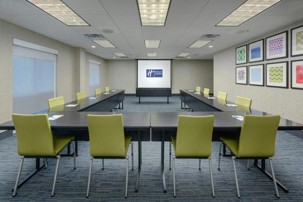 Holiday Inn Express - Tullahoma by IHG