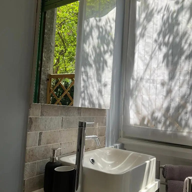 Studio 25 apartment - near metro M3