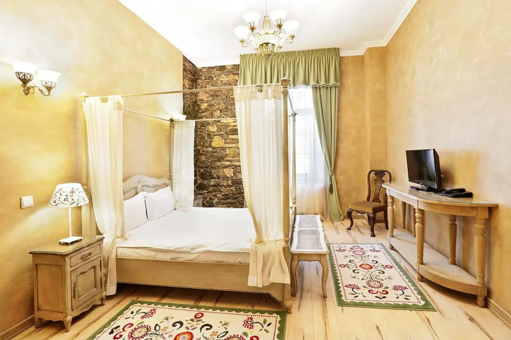 Hotel Regal 1880 - Boutique Hotel in Parcul Central Sinaia