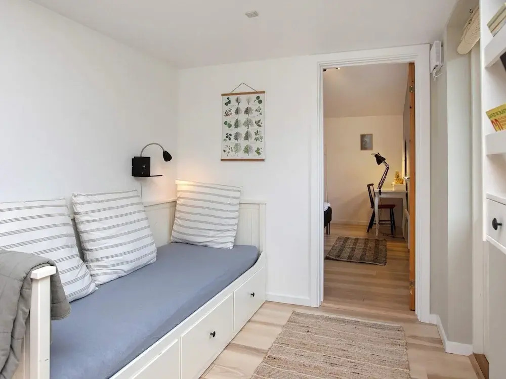 6 person holiday home in Væggerløse