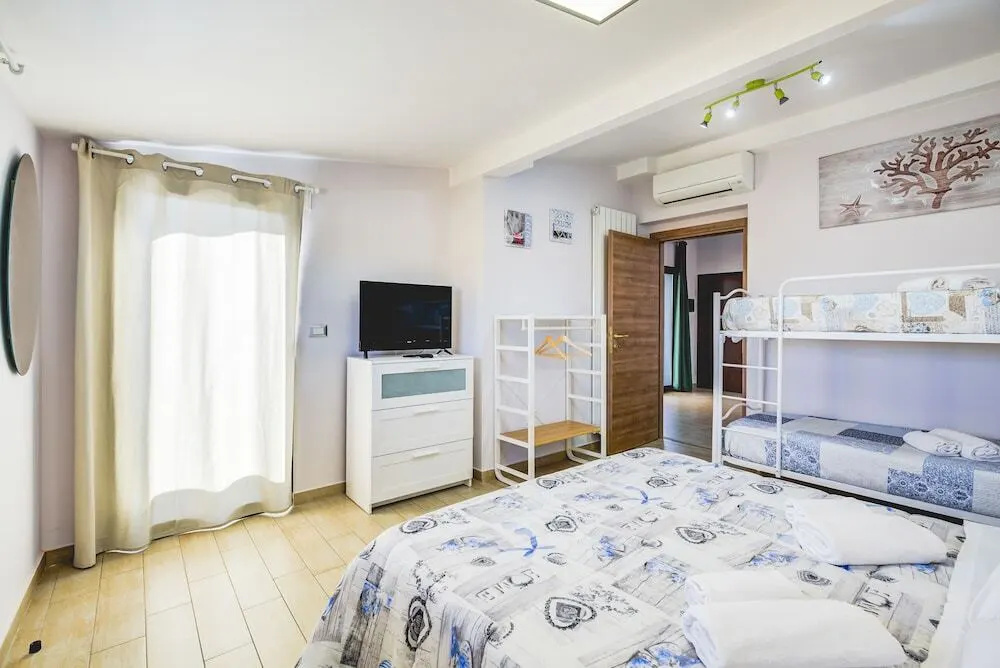 Anagnina Apartment