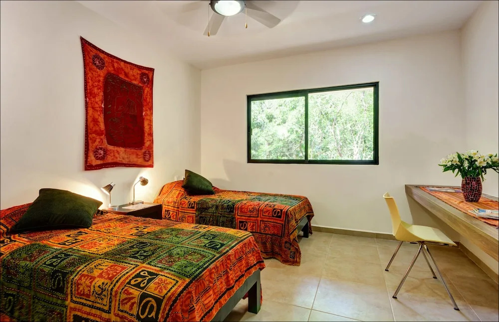 Anita 2 bedroom apartment sleeps 5