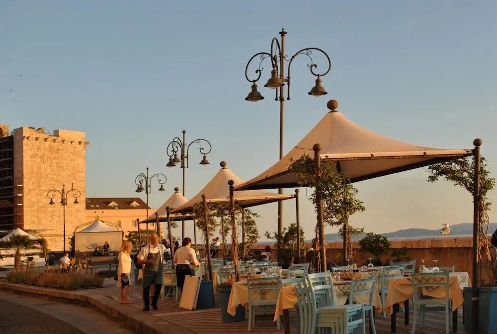Centro storico via Sassari Accommodation