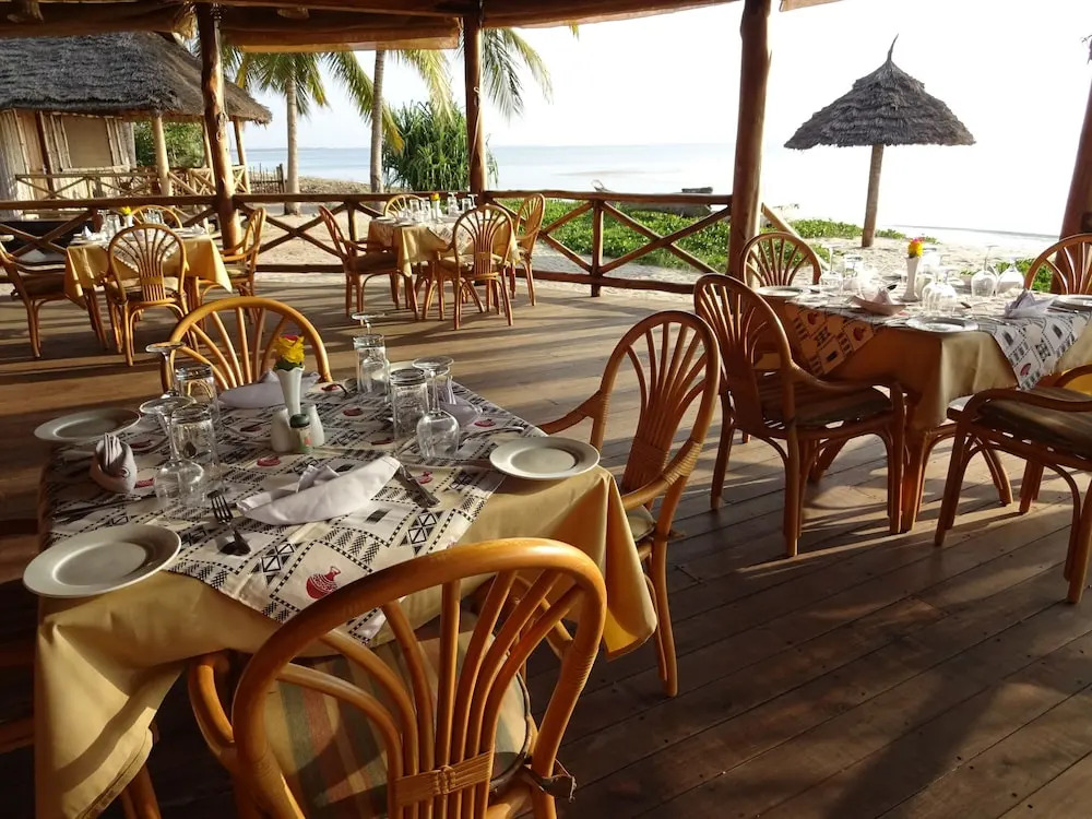 Barry's Beach Resort
