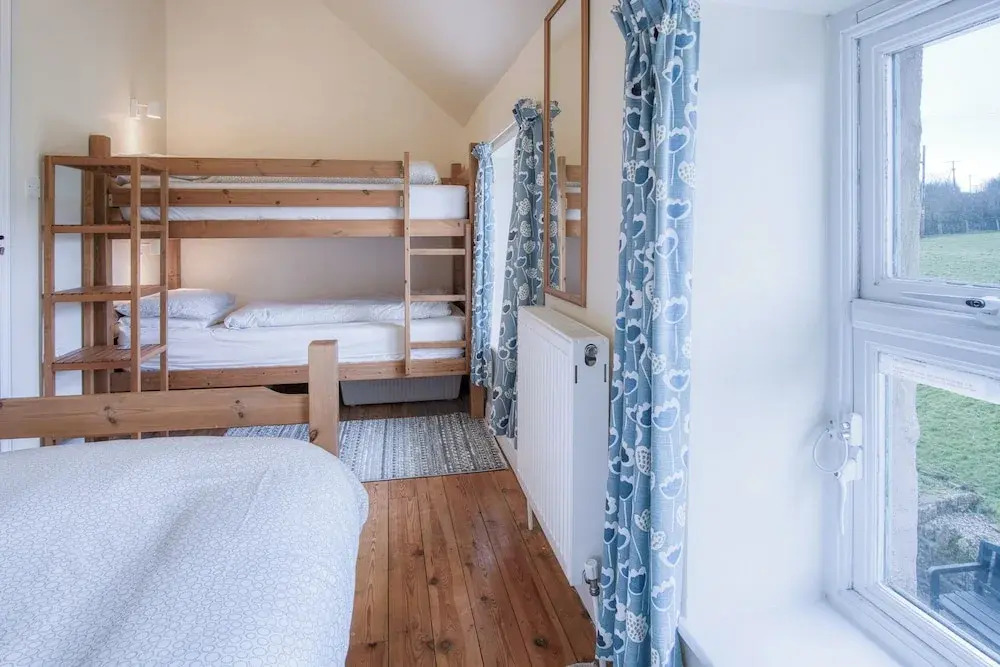 Bunk House - 4 Bedroom - Llangennith