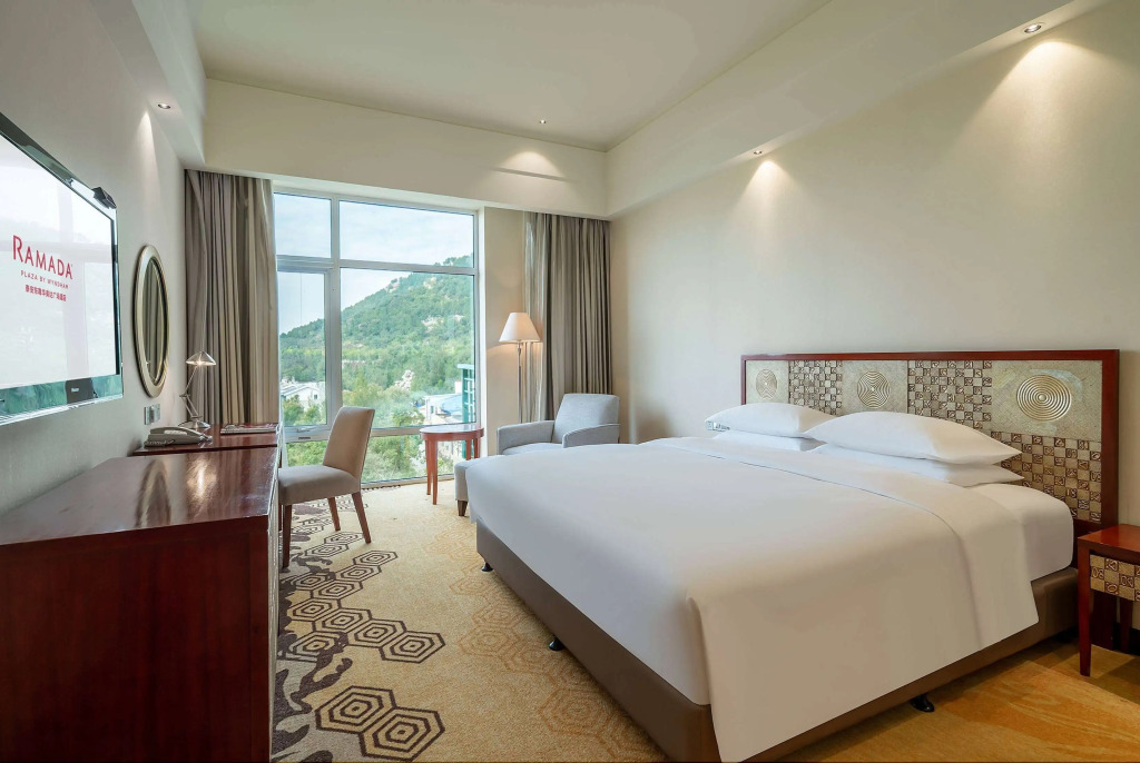 Ramada Plaza By Wyndham Taian