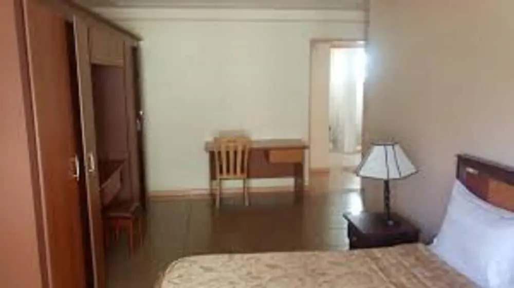 Lighthomez Pinnacle Suites