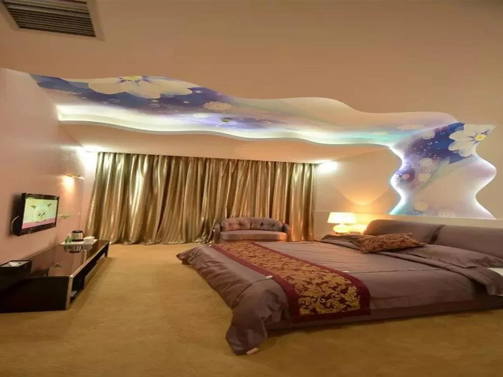 Caotang Mingyue Hotel