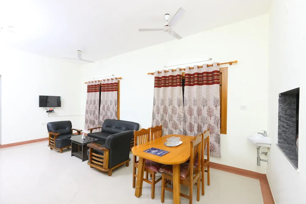 OYO 10545 Sorgam Serviced Apartments