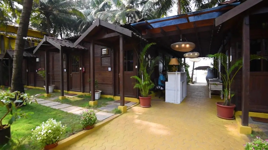 Larisa Resort, Morjim