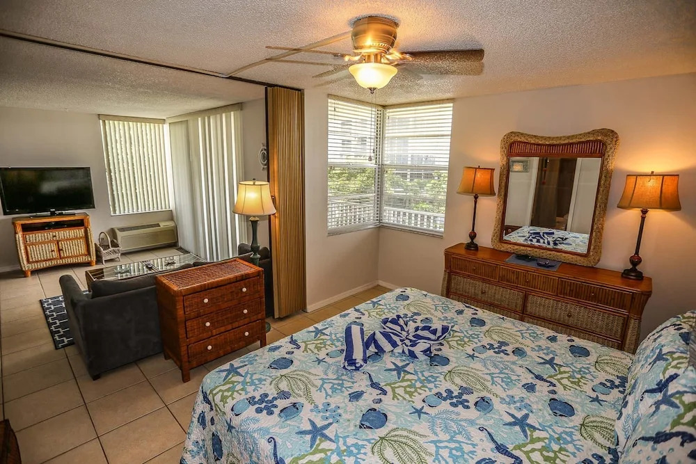 Estero Beach and Tennis 208A