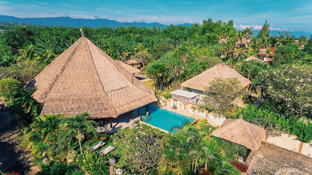 Villa Pelabuhan