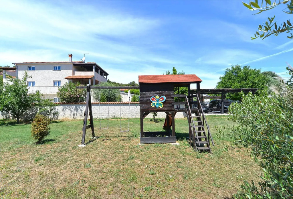 House Desanka 2102
