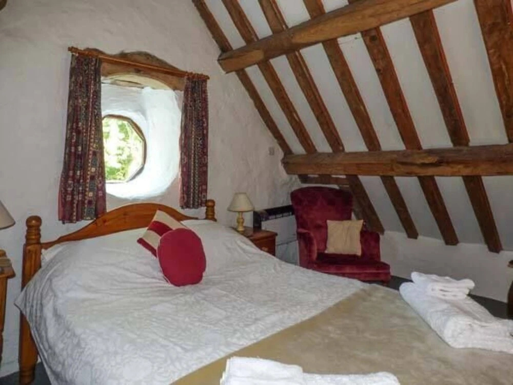 Henblas Coach House