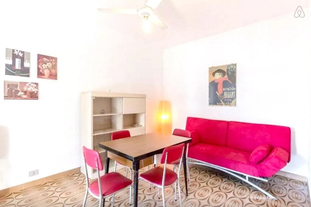 Apartment via valverde 1