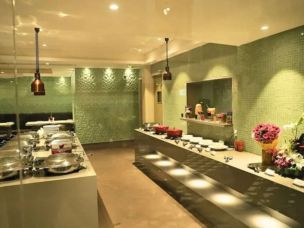 D.R. Utthama Hotel