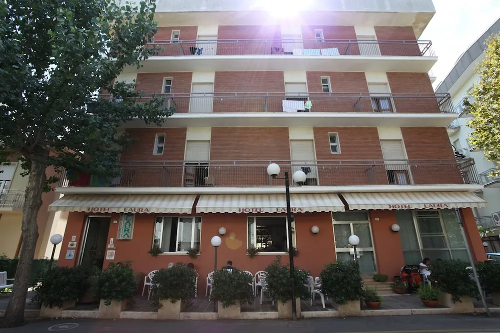 Hotel Laura