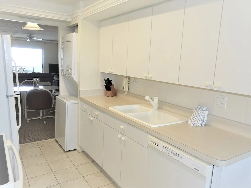 Tivoli by the Sea - 603 2 Bedrooms 2 Bathrooms Condo