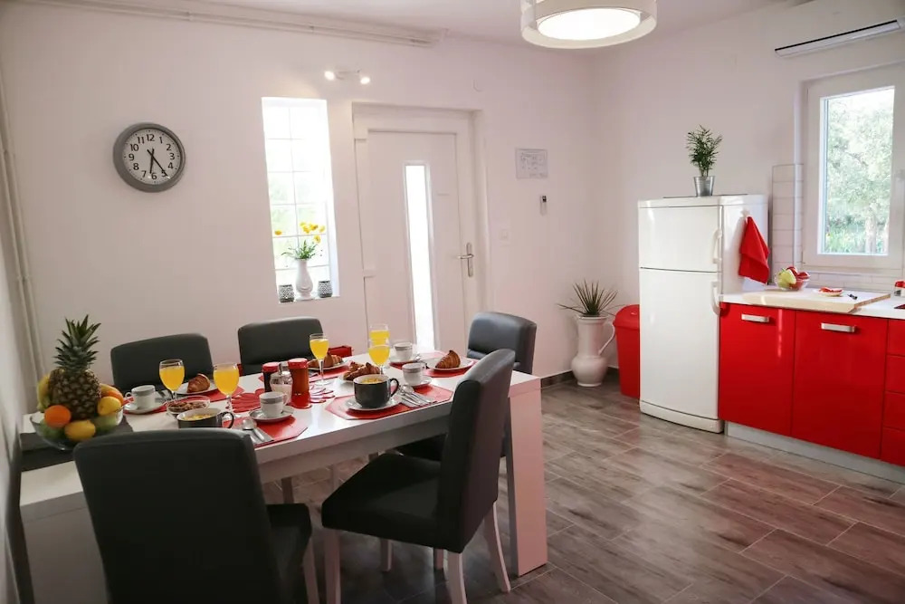 Apartman Vlašić - Vodice - Parking - Wi-Fi-Bike