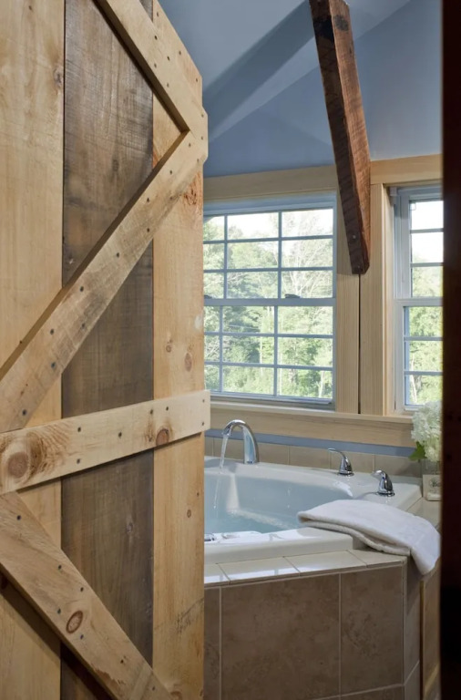 West Hill House B&B in Mad River Valley