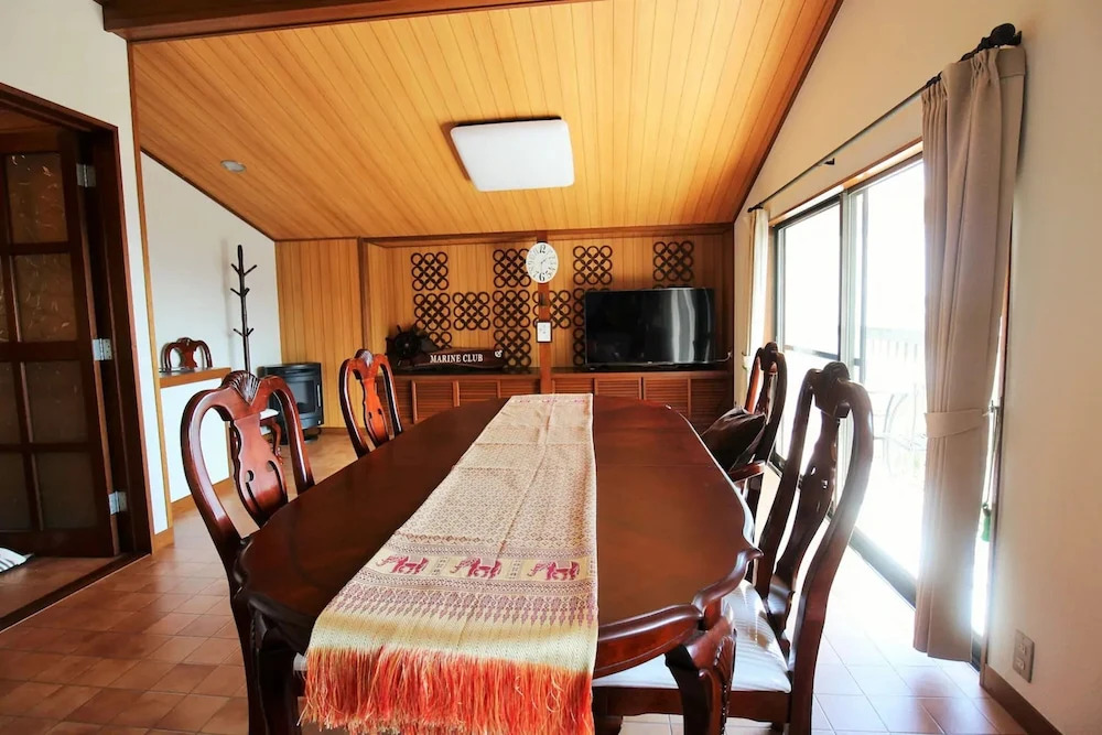 Atami Holiday Home