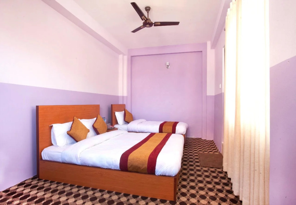 Hotel Kusum Kohinoore By OYO Rooms