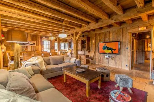 Chalet Persan