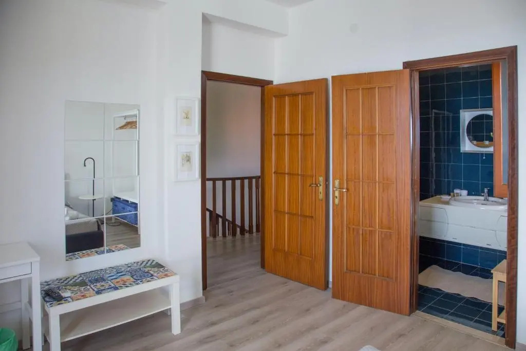 5 bedrooms house at Fontane Bianche 400 m away from the beach with sea view enclosed garden and wifi