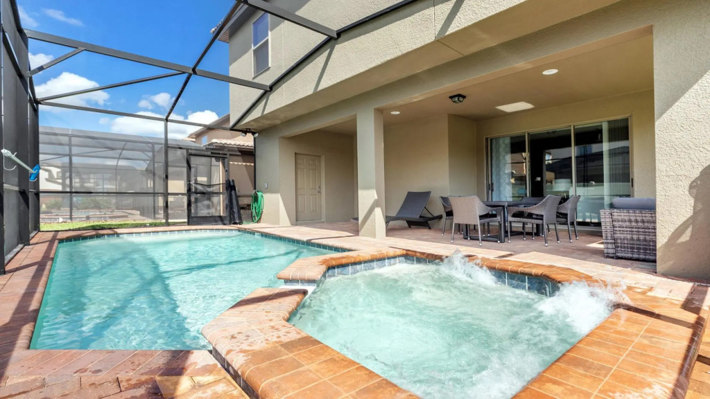 Modern 7BR Family Villa Close 2 Disney w Pool SPA