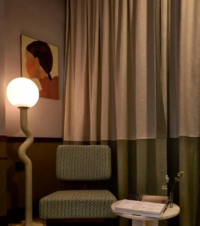 The Kin Hotel