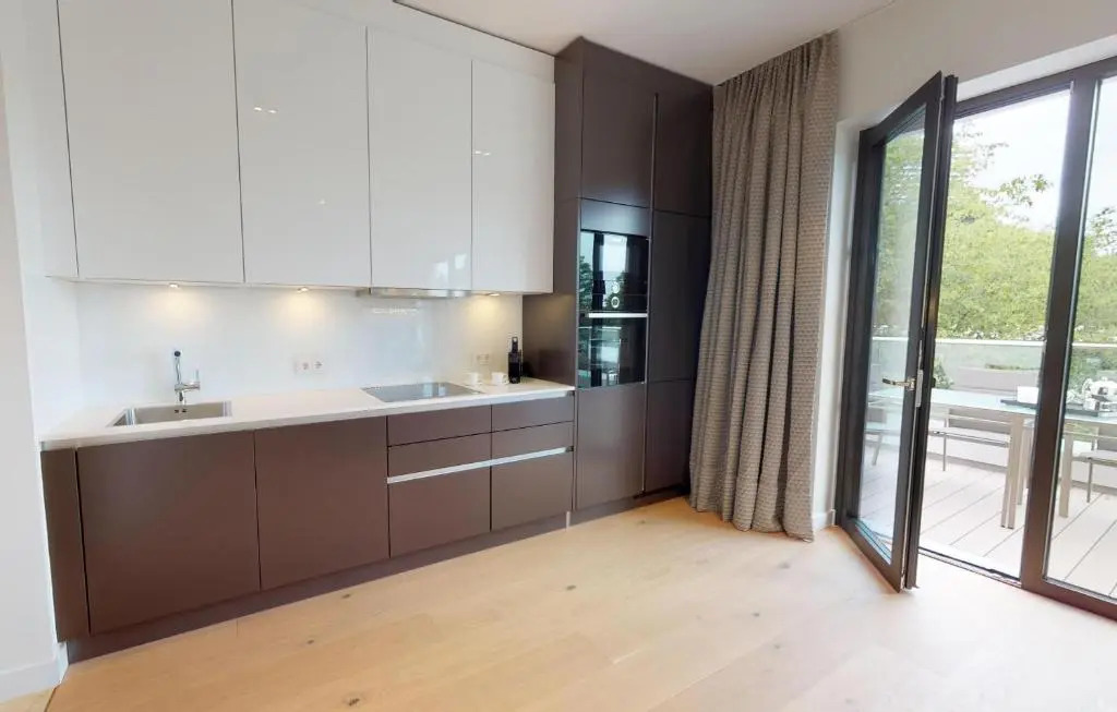 White Pearl Apartment 4.03