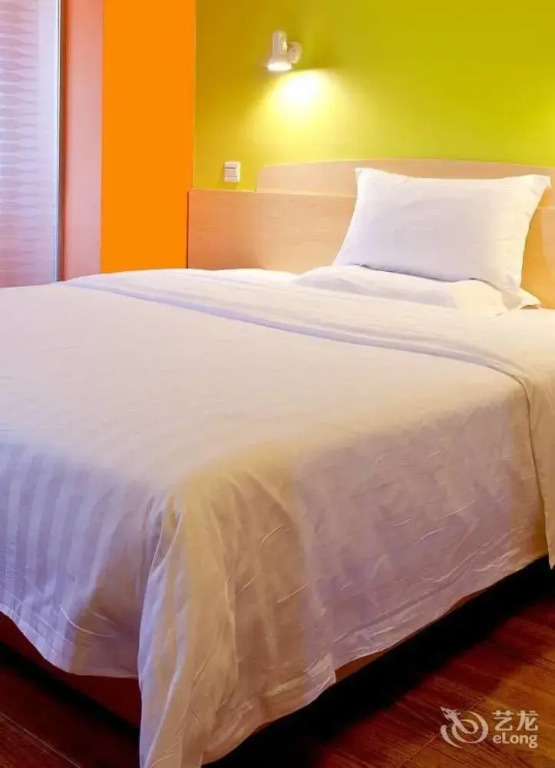 Weishi Hotel